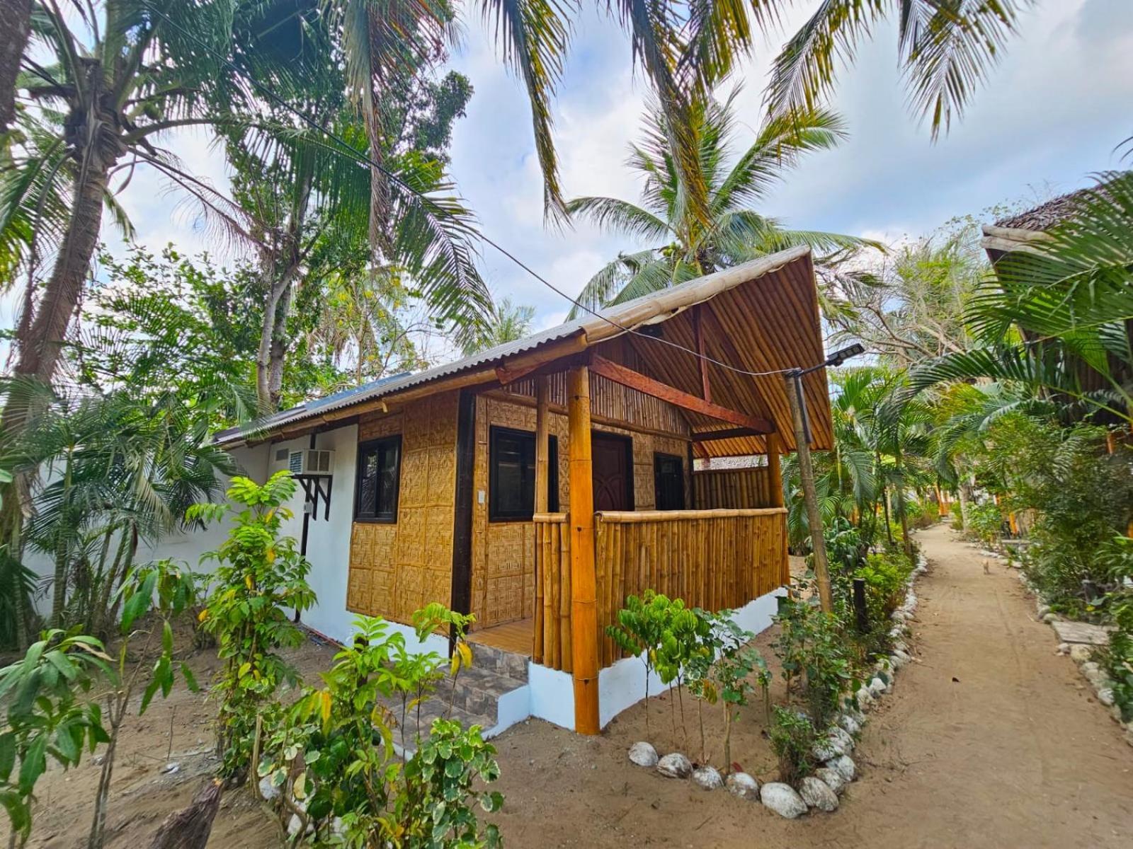 Big Bamboo Beach Resort 시팔레이 외부 사진