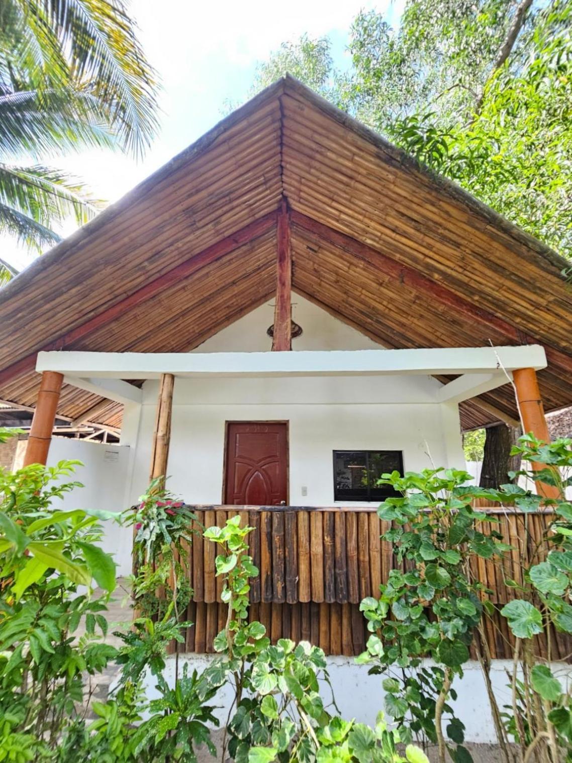 Big Bamboo Beach Resort 시팔레이 외부 사진