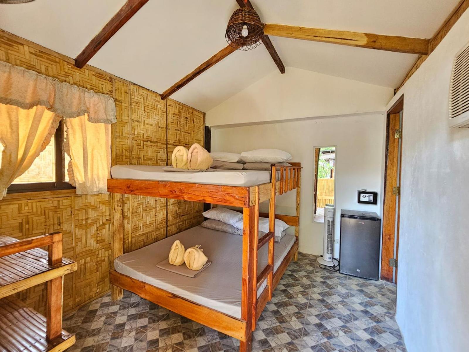 Big Bamboo Beach Resort 시팔레이 외부 사진