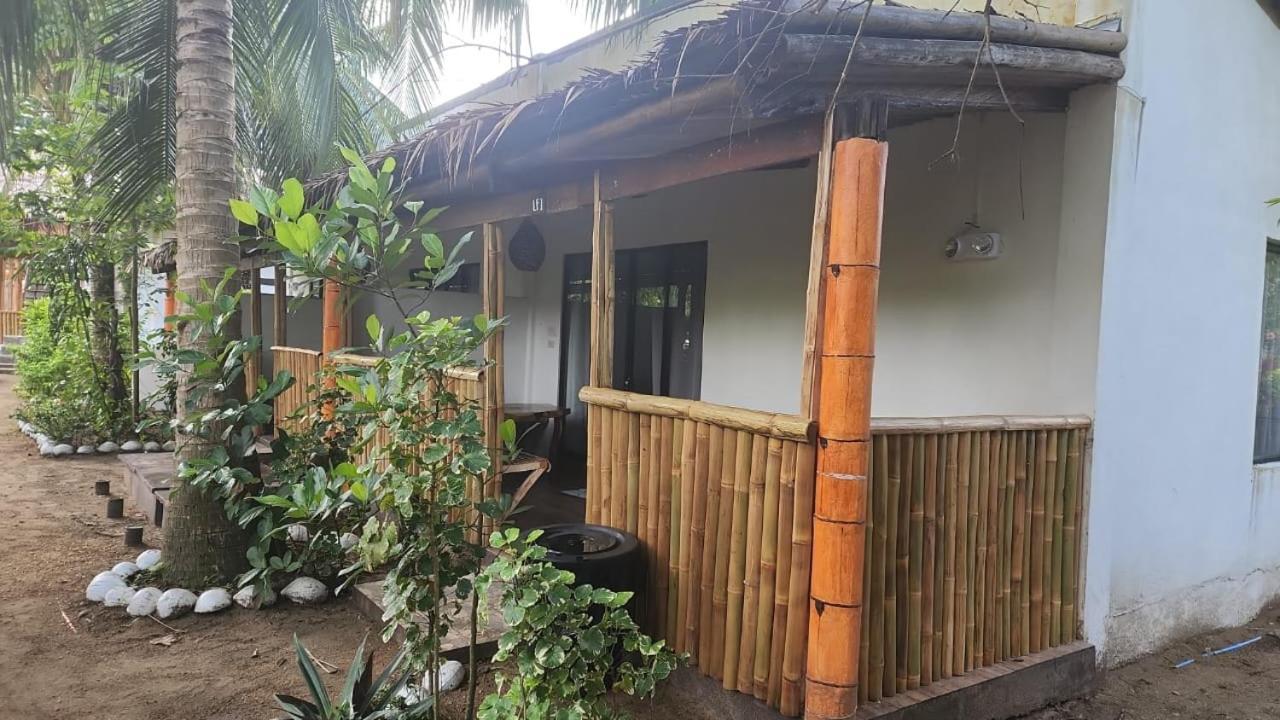 Big Bamboo Beach Resort 시팔레이 외부 사진